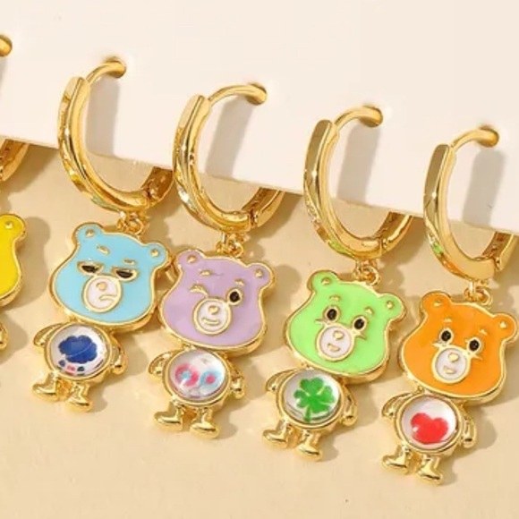 14K Gold Care Bears Theme Huggie Hoop Mismatched Asymmetrical Earrings Set - Picture 3 of 4